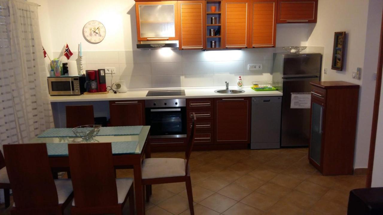 Prc Apartmani Đenovići Exterior photo